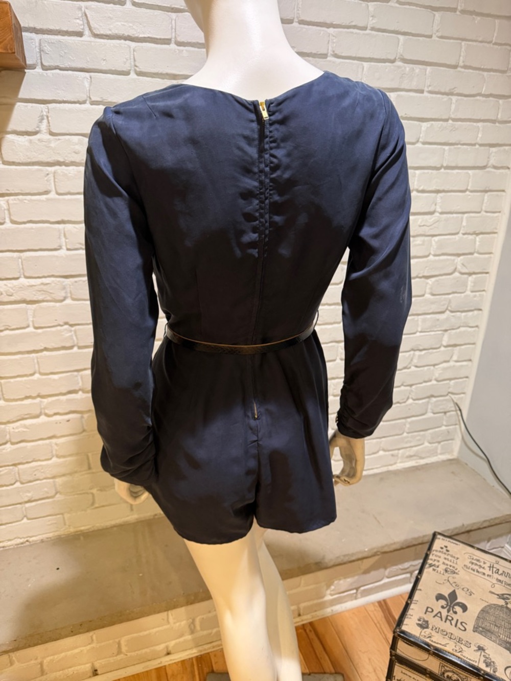 Dolce Vita 100% Silk Navy Shorts Romper Dress Belted Draped Mini NWT LONG SLEEVE - Picture 12 of 13